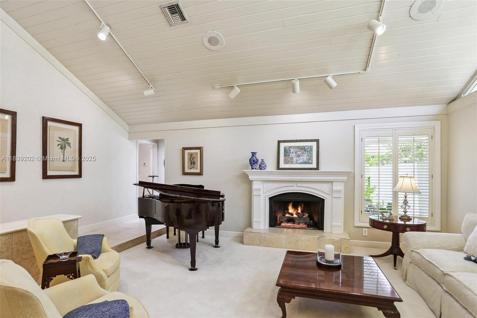 13025 SW 108th Ave Miami, FL 33176