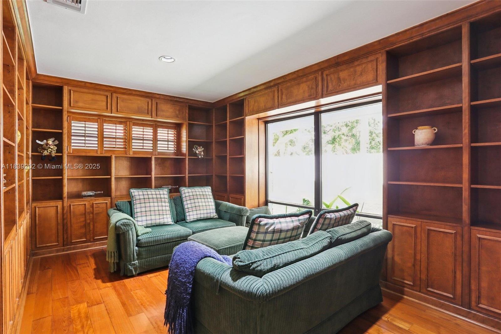 13025 SW 108th Ave Miami, FL 33176