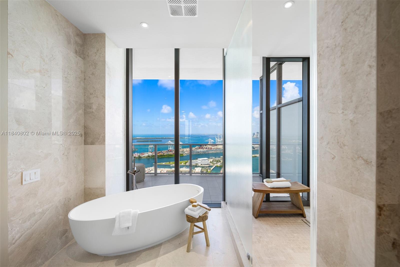 501 West Ave #PH4701 Miami Beach, FL 33139