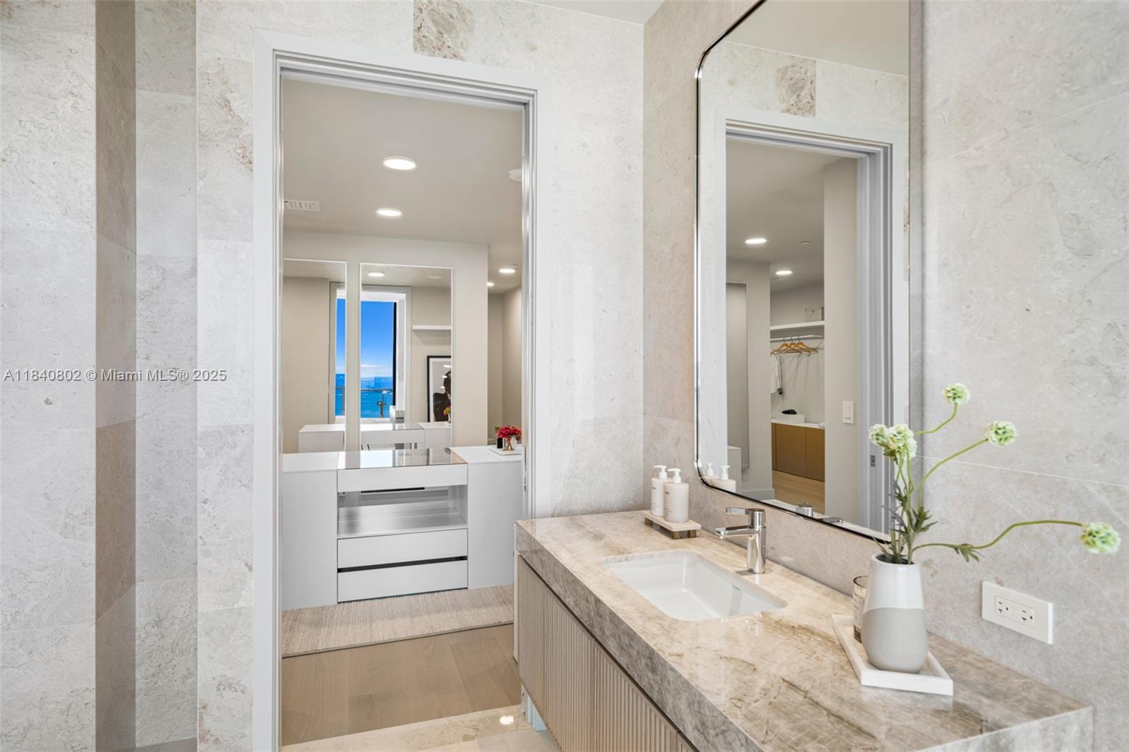 501 West Ave #PH4701 Miami Beach, FL 33139