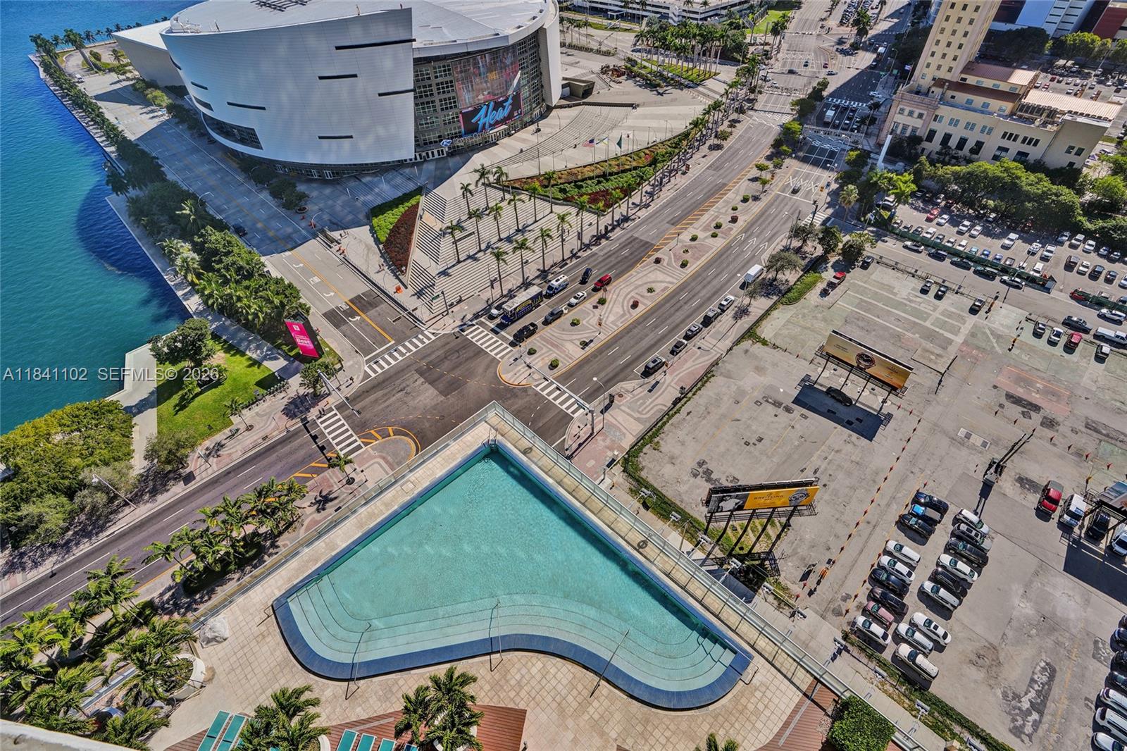 888 Biscayne Blvd #2404 Miami, FL 33132