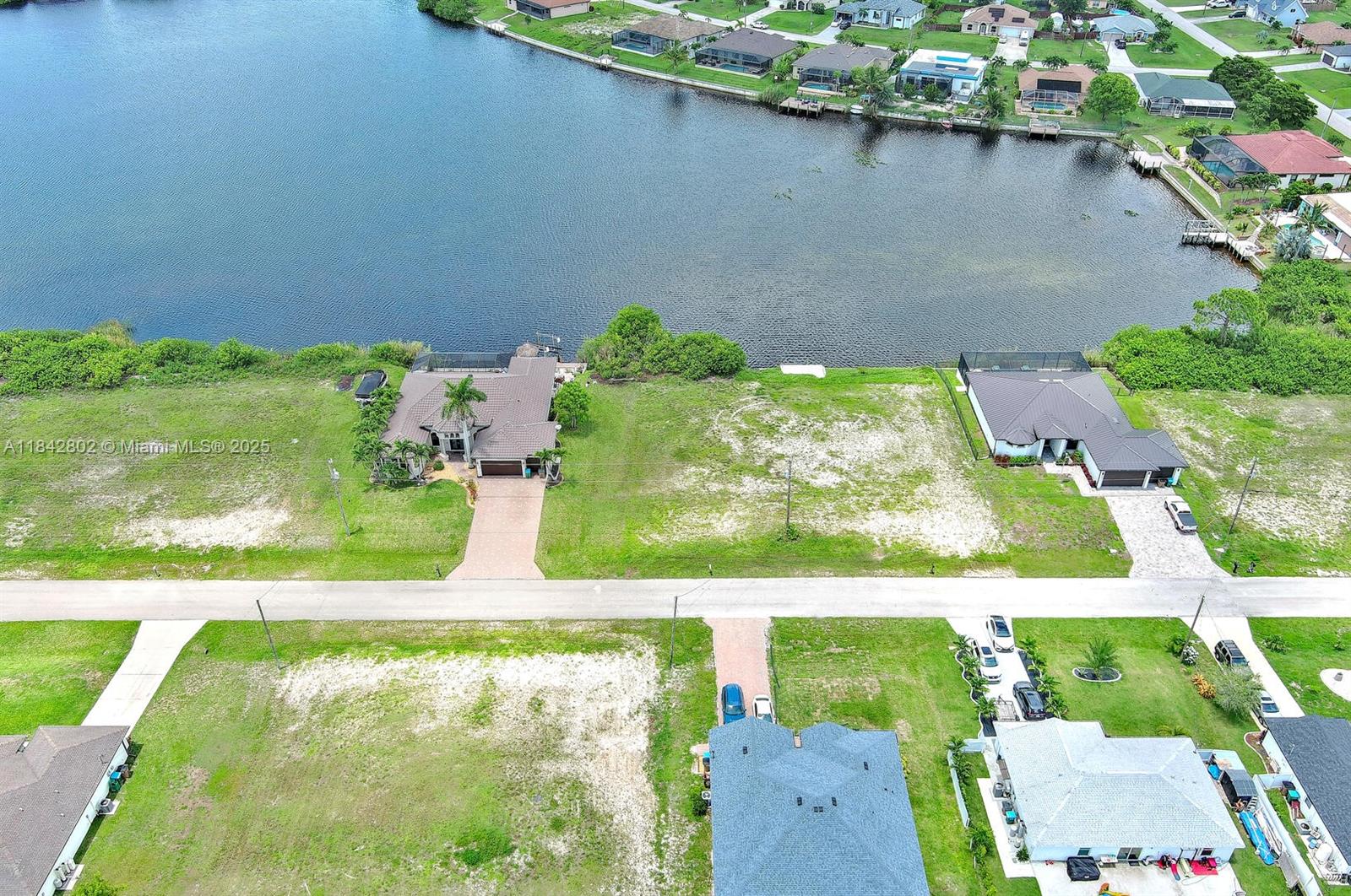 401 NW 24th Ter Cape Coral, FL 33993