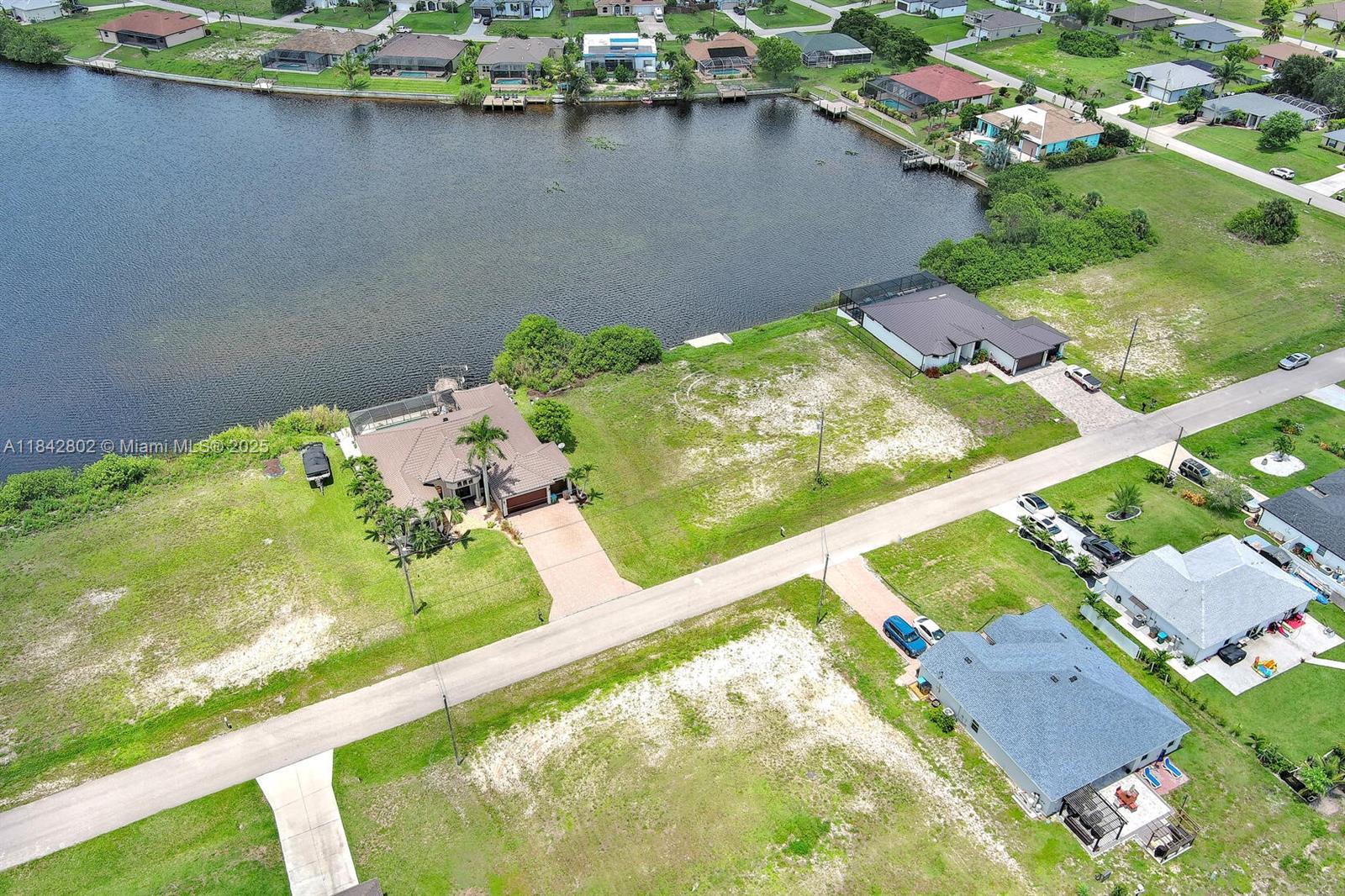 401 NW 24th Ter Cape Coral, FL 33993