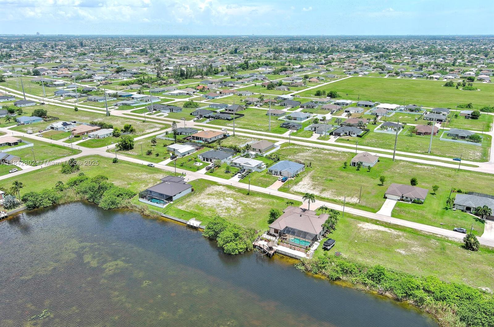 401 NW 24th Ter Cape Coral, FL 33993