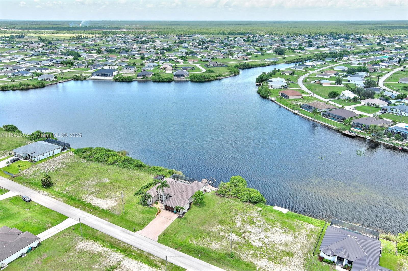 401 NW 24th Ter Cape Coral, FL 33993