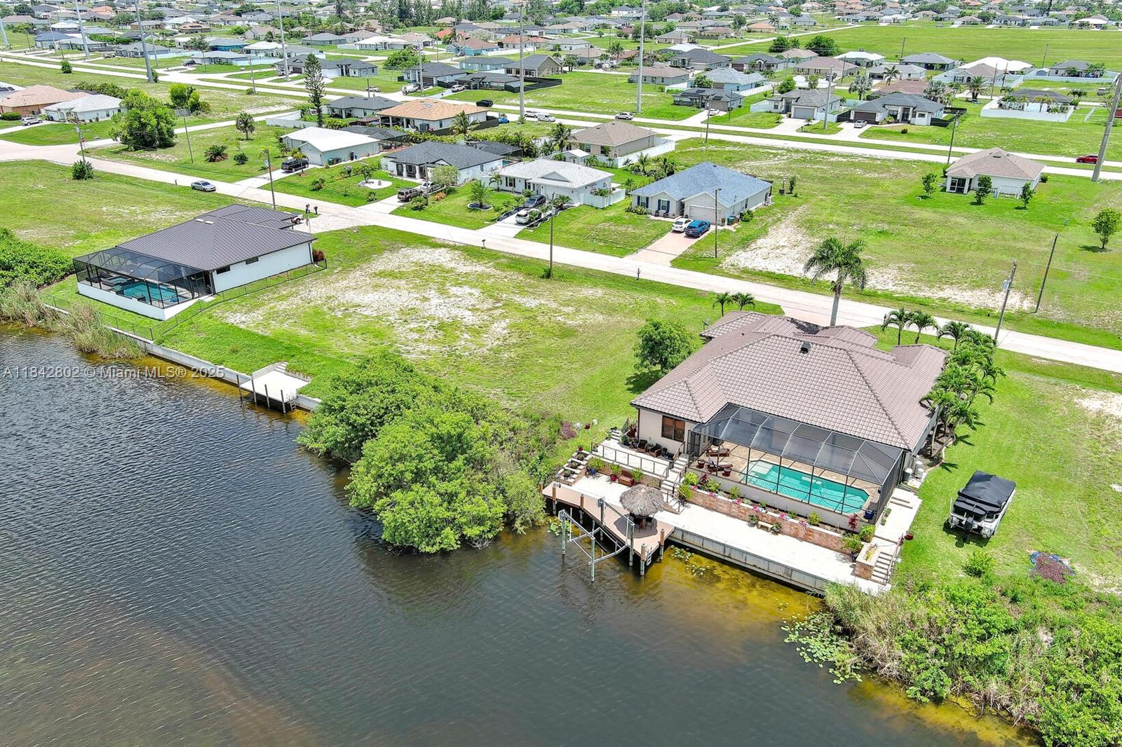 401 NW 24th Ter Cape Coral, FL 33993