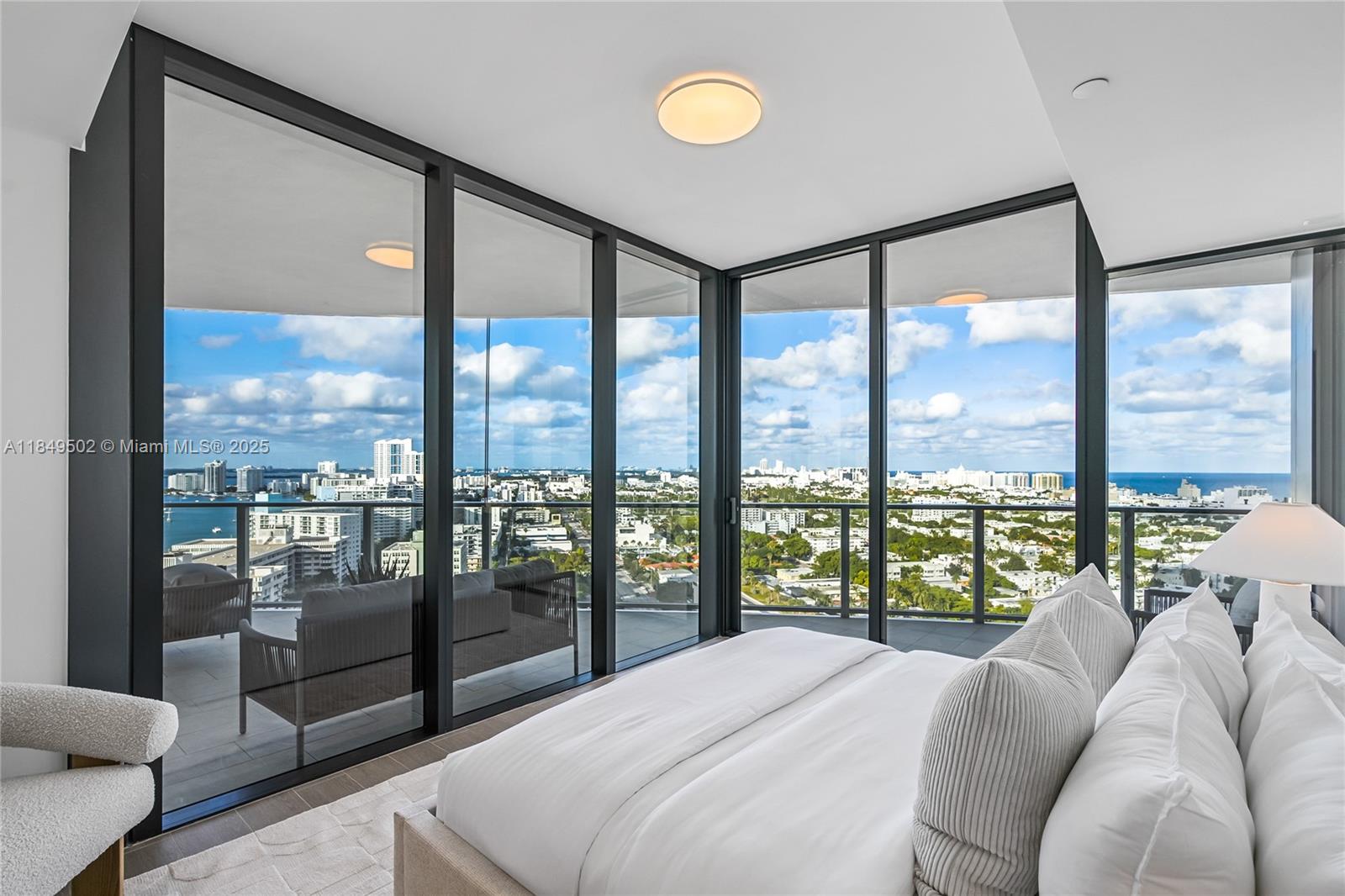 image Five Park Miami Beach7