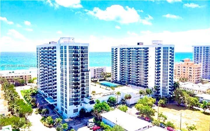 531 N Ocean Blvd #404