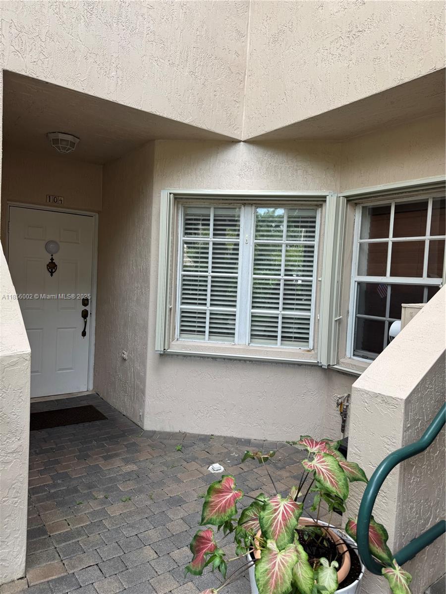 5650 NW 115th Ct #104