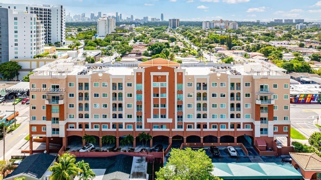 2280 SW 32nd Ave #313