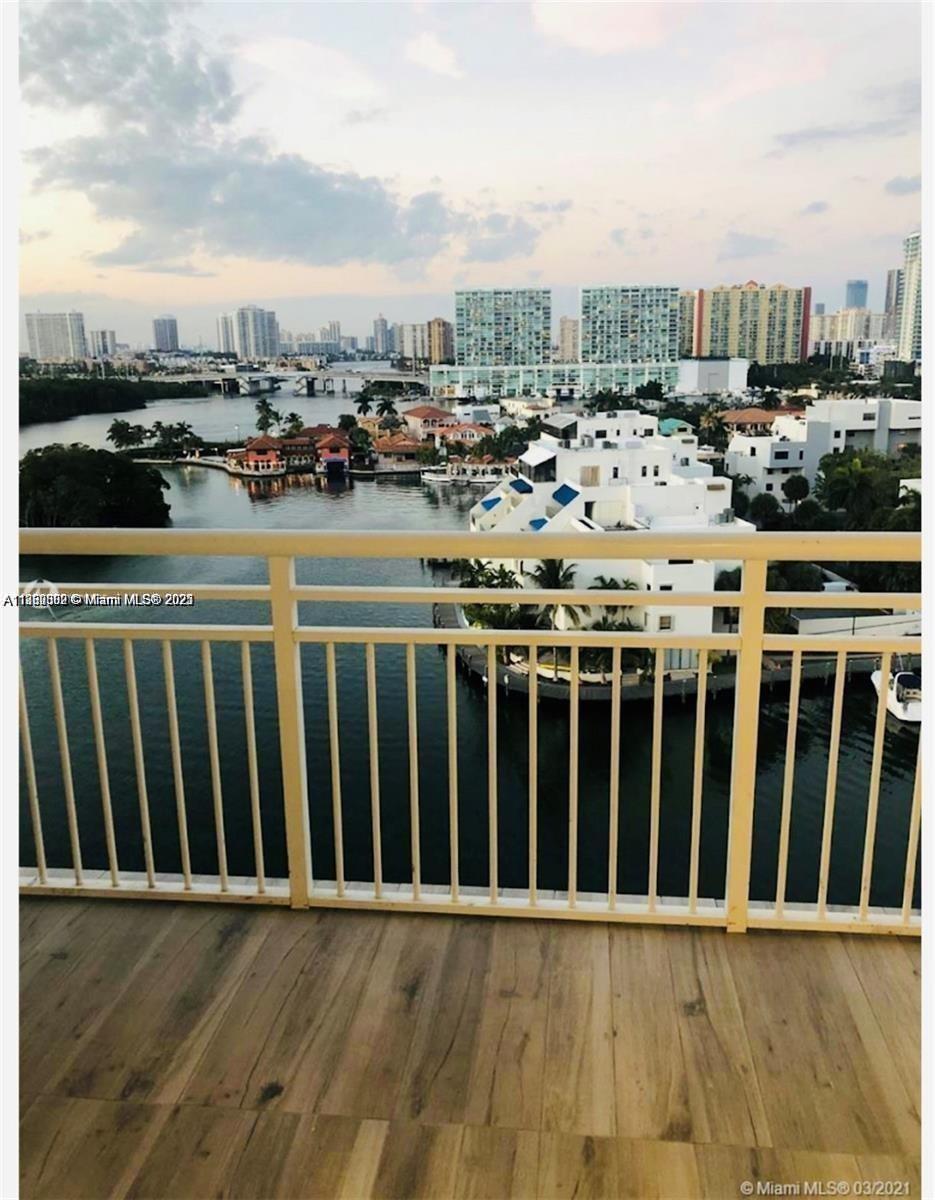 400 Kings Pt Dr #1111