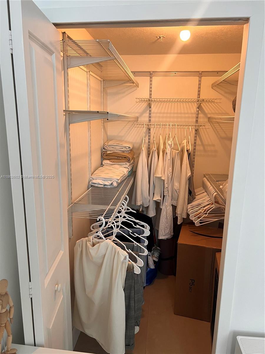 image The Sail Condo13