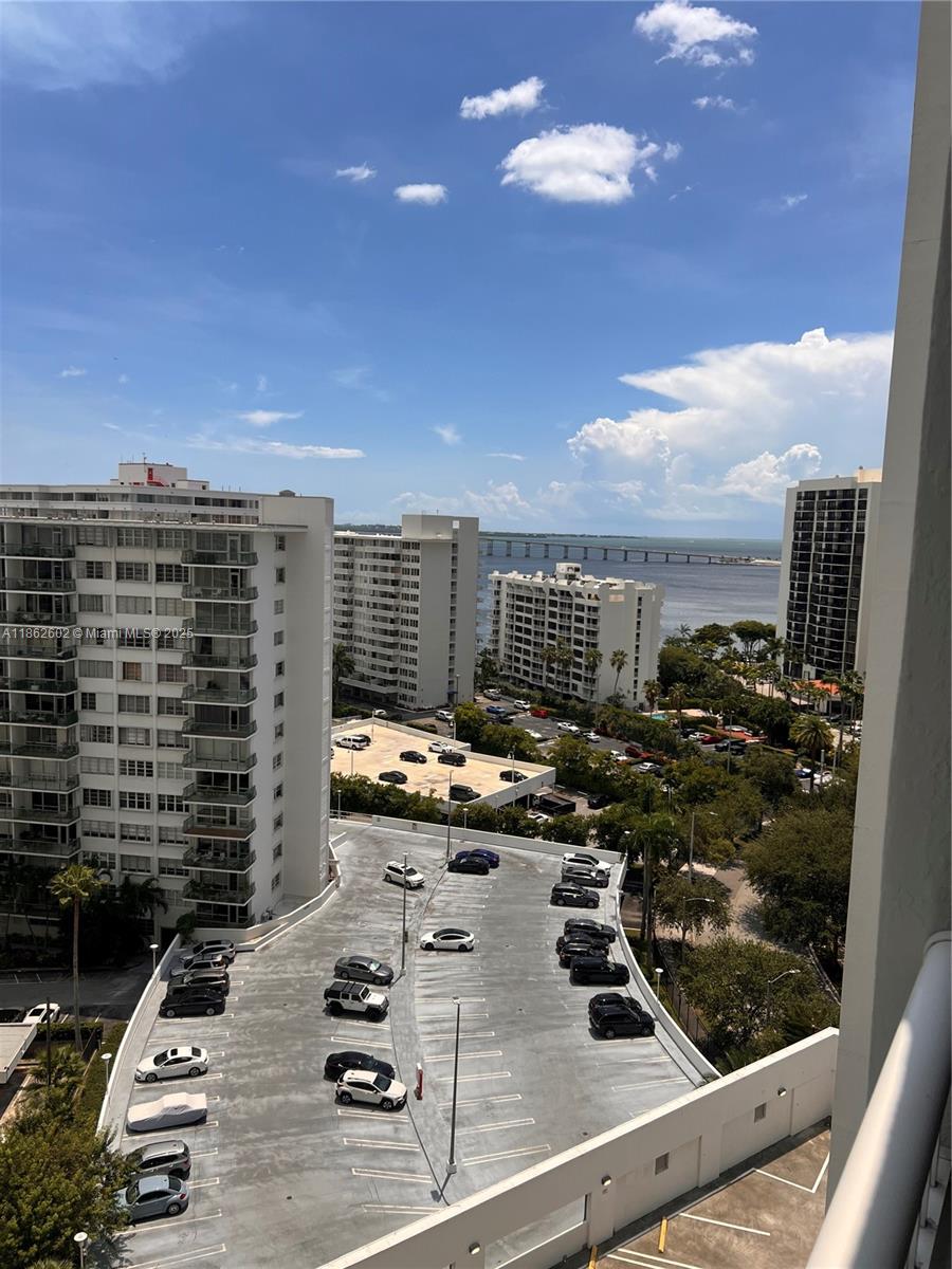 image The Sail Condo30