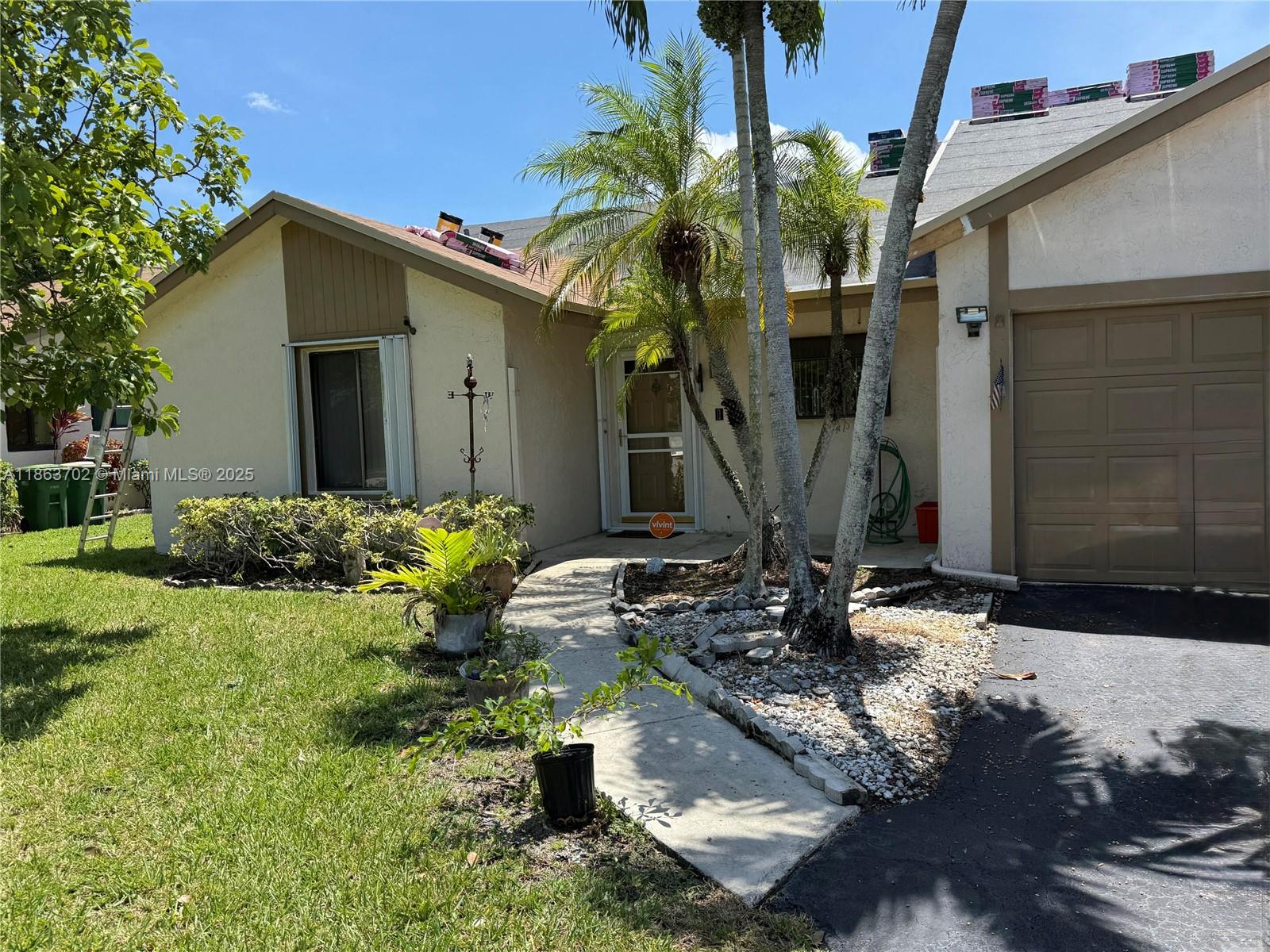 7808 NW 60th St