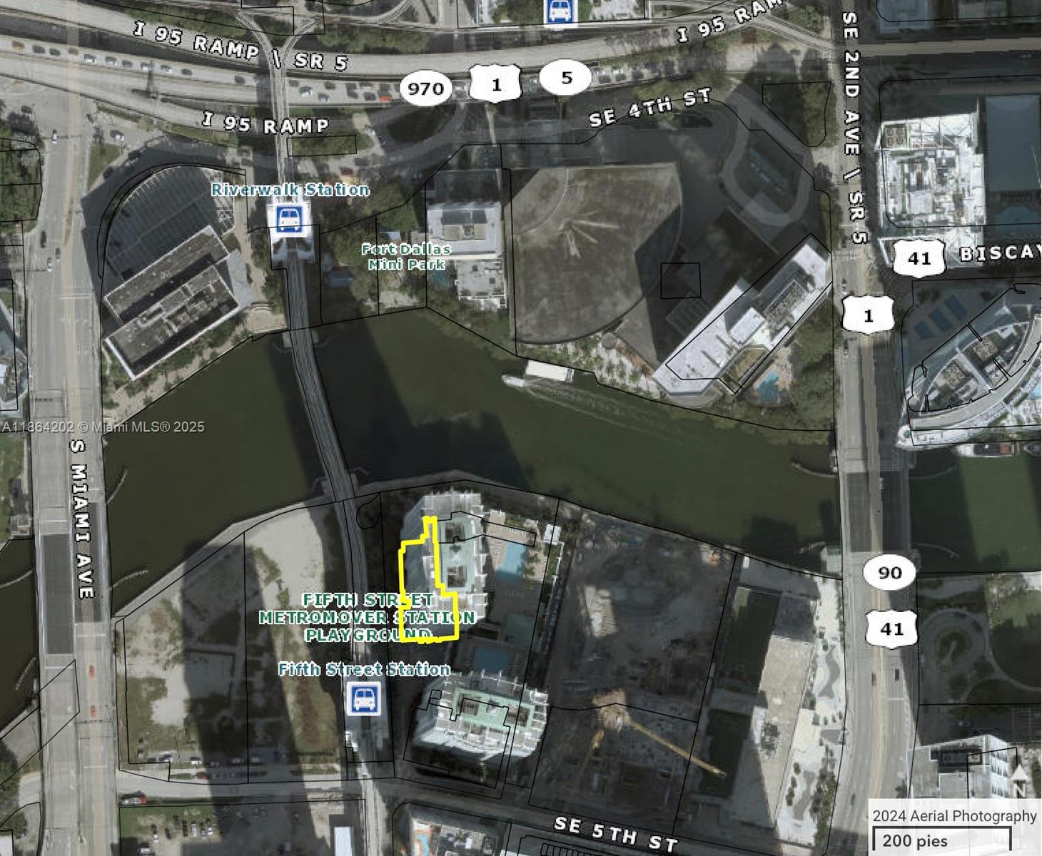 image Brickell On The River27