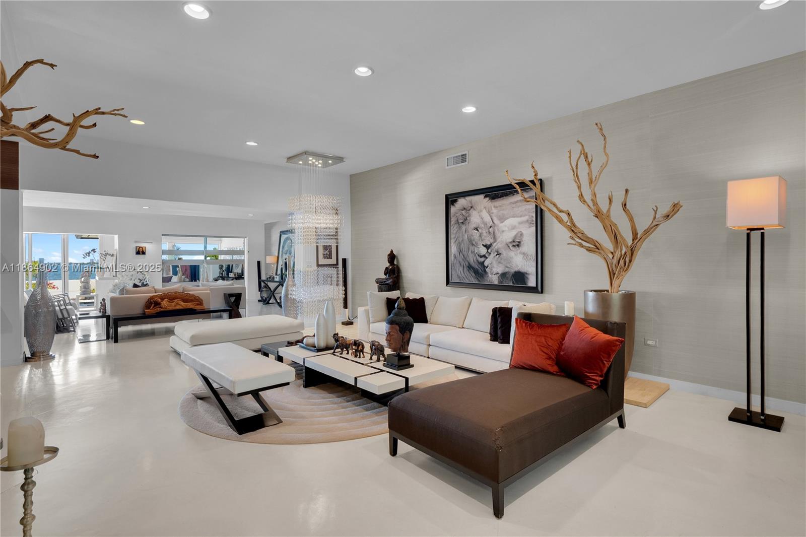 1111 N Venetian Dr Miami, FL 33139 1111 N Venetian Dr Miami, FL 33139