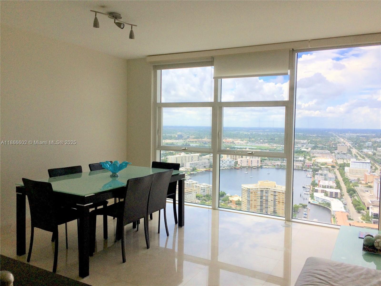 image Beach Club Two Condo7