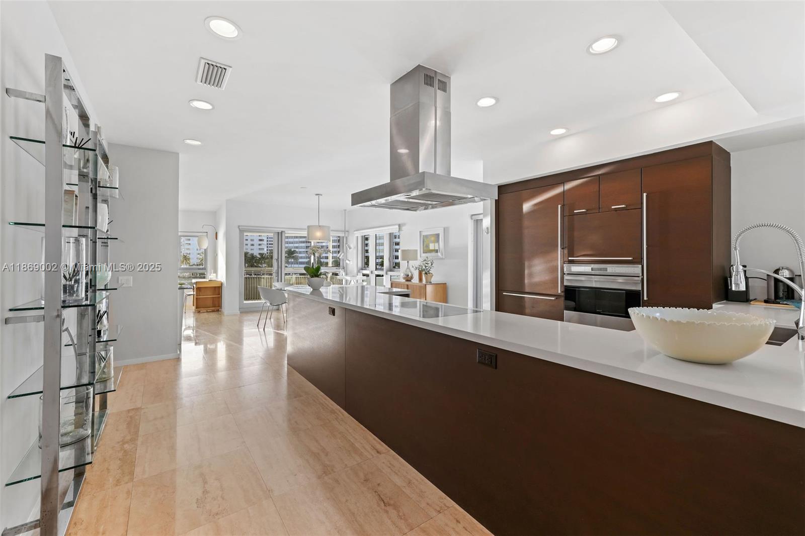 image Capri South Beach15