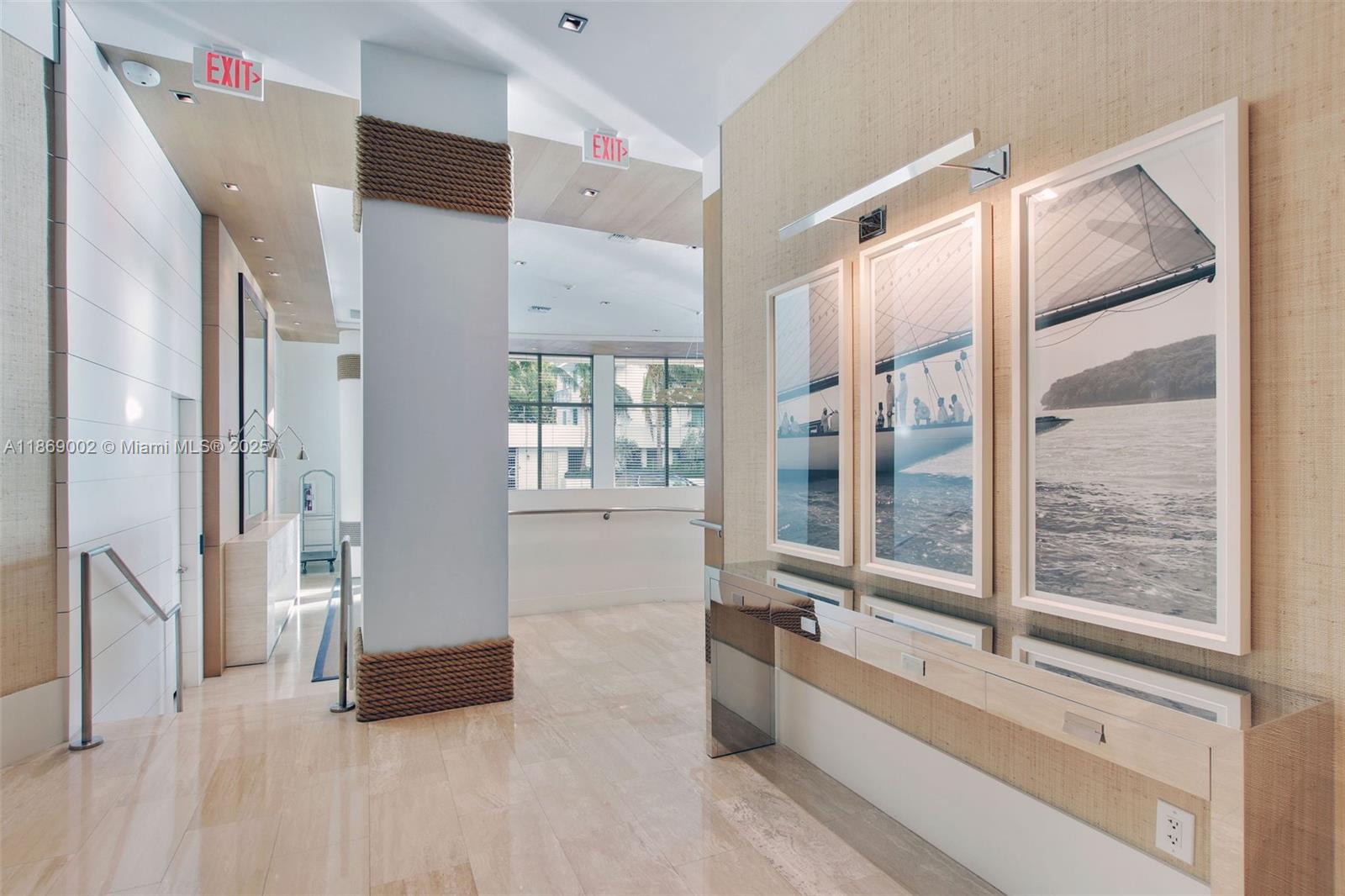 image Capri South Beach55