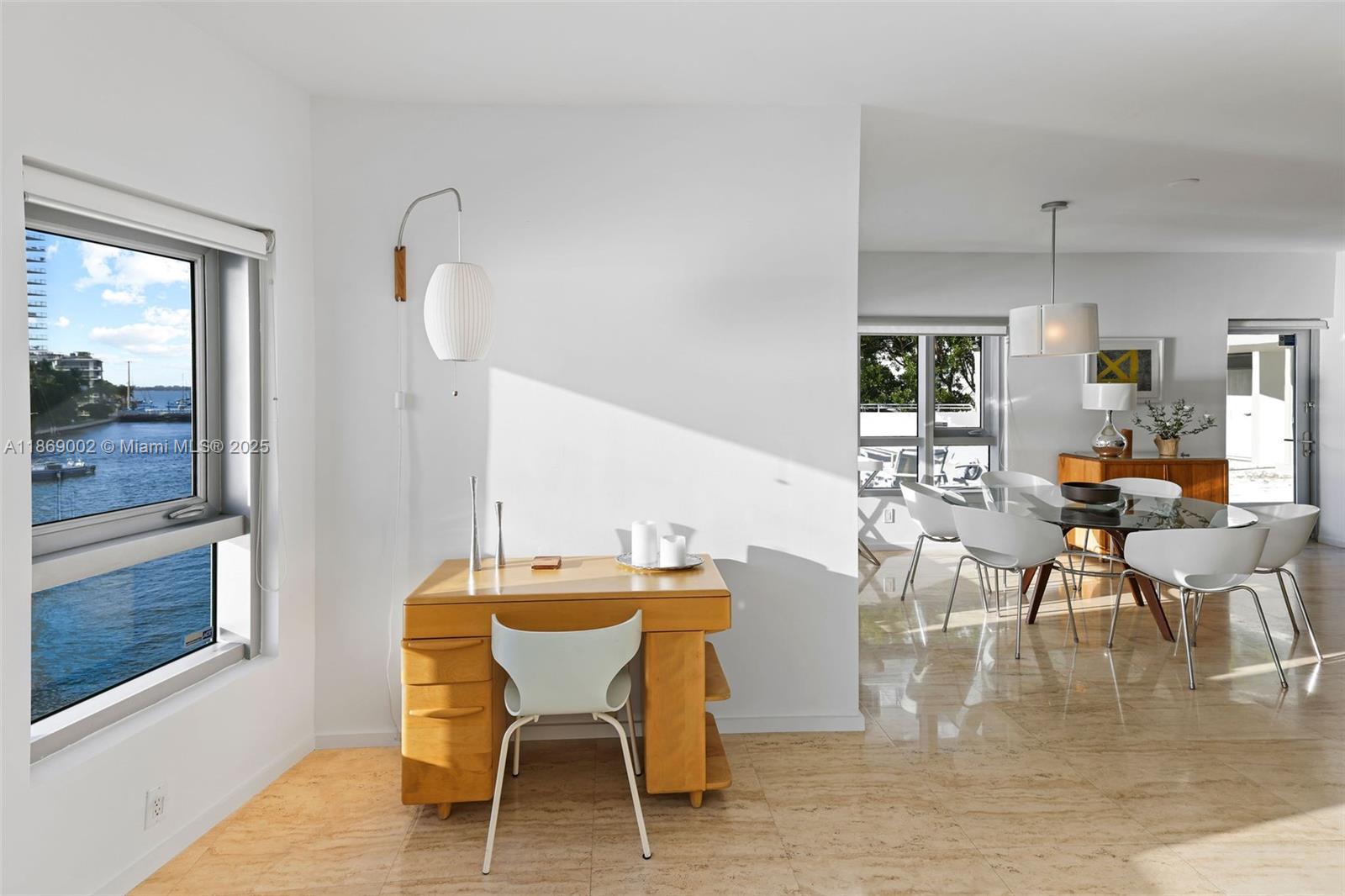 image Capri South Beach6