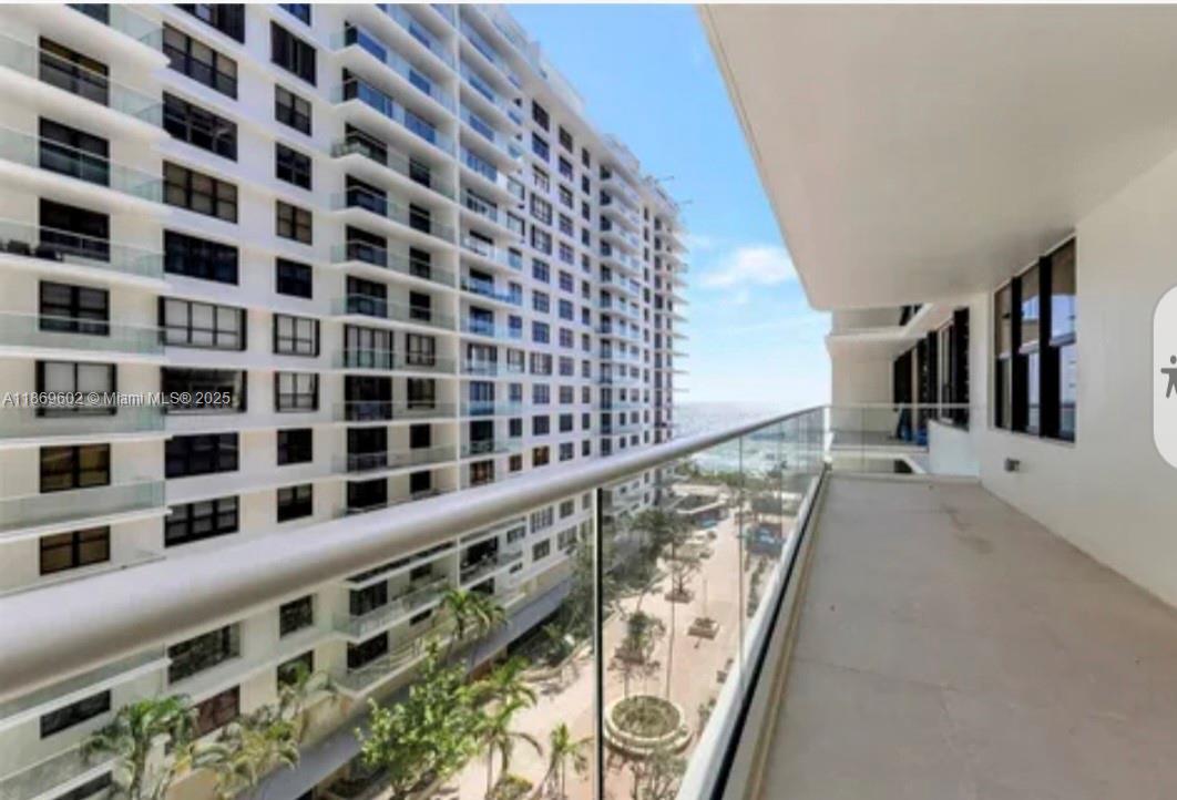 image Balmoral Condominium14