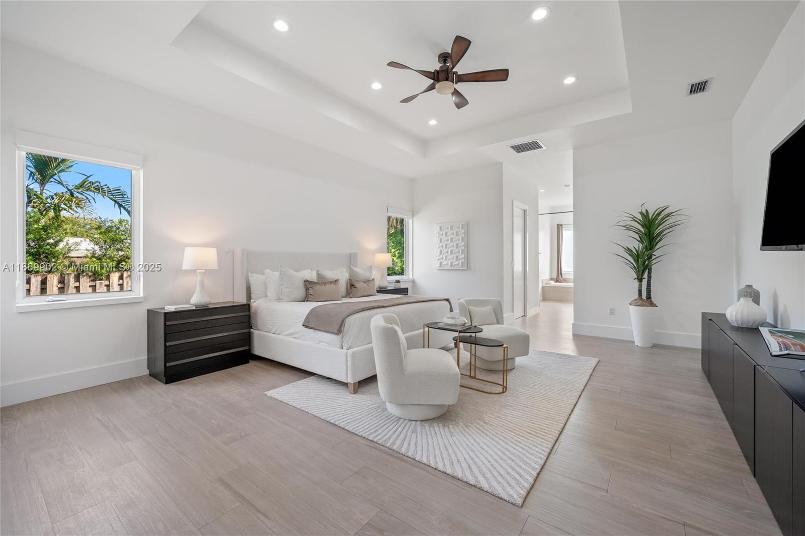 10703 SW 84th Ave Miami, FL 33156