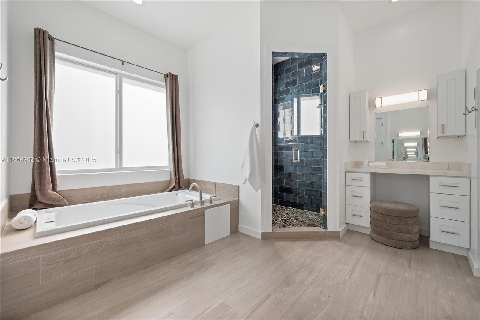 10703 SW 84th Ave Miami, FL 33156