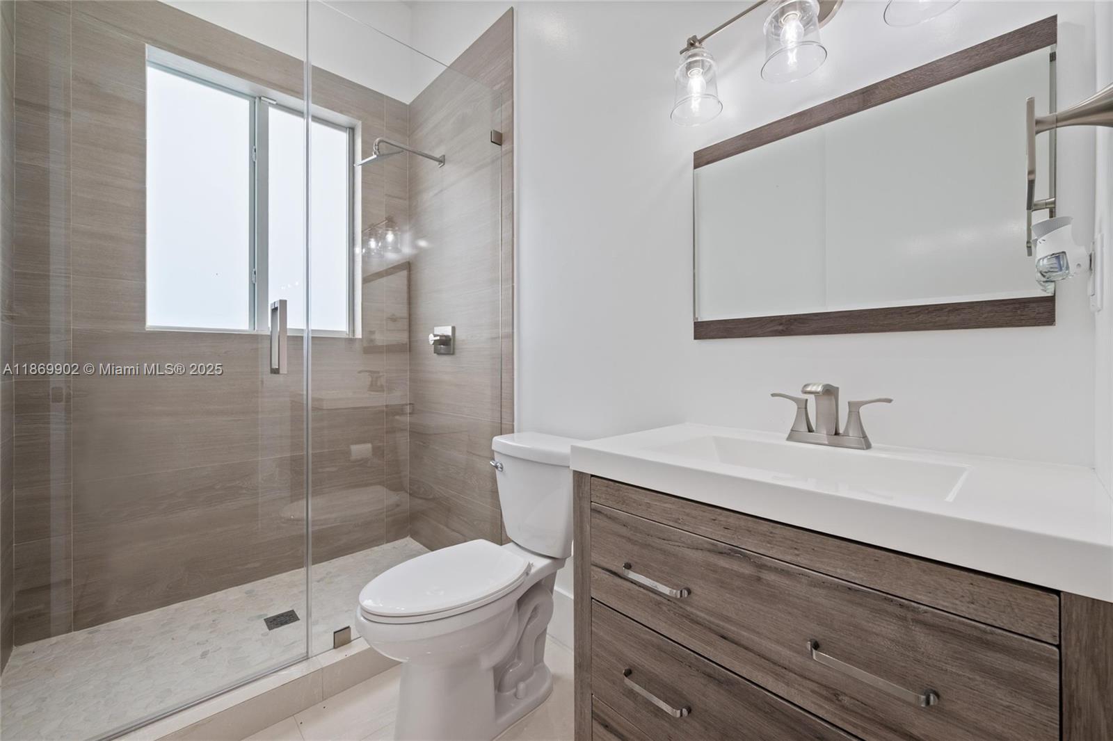 10703 SW 84th Ave Miami, FL 33156