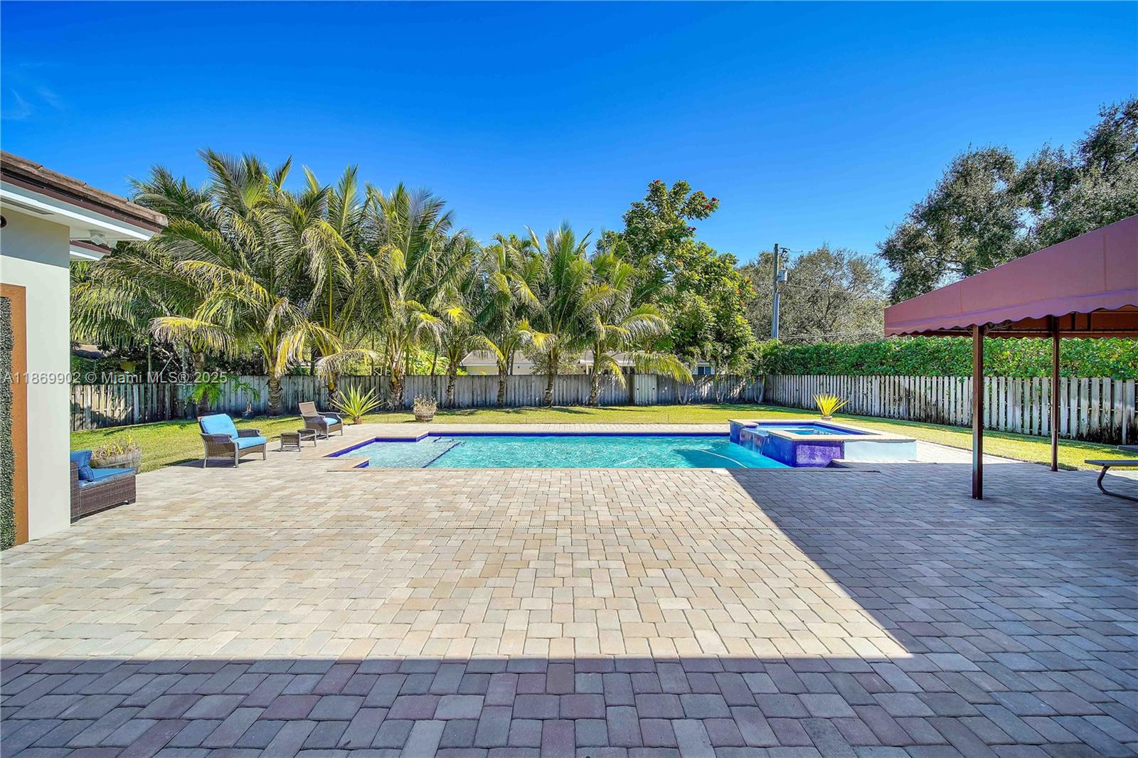 10703 SW 84th Ave Miami, FL 33156