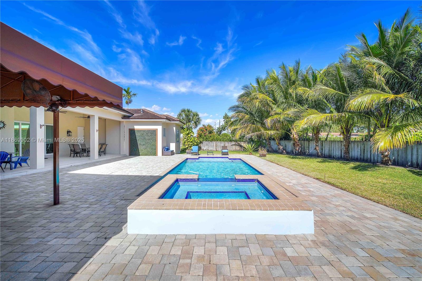 10703 SW 84th Ave Miami, FL 33156