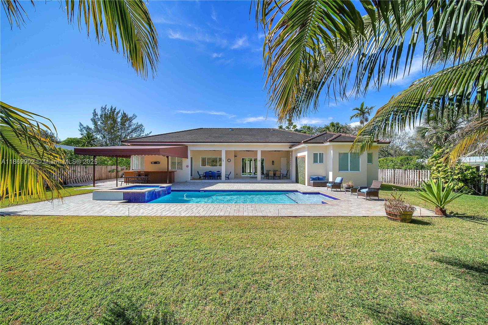 10703 SW 84th Ave Miami, FL 33156