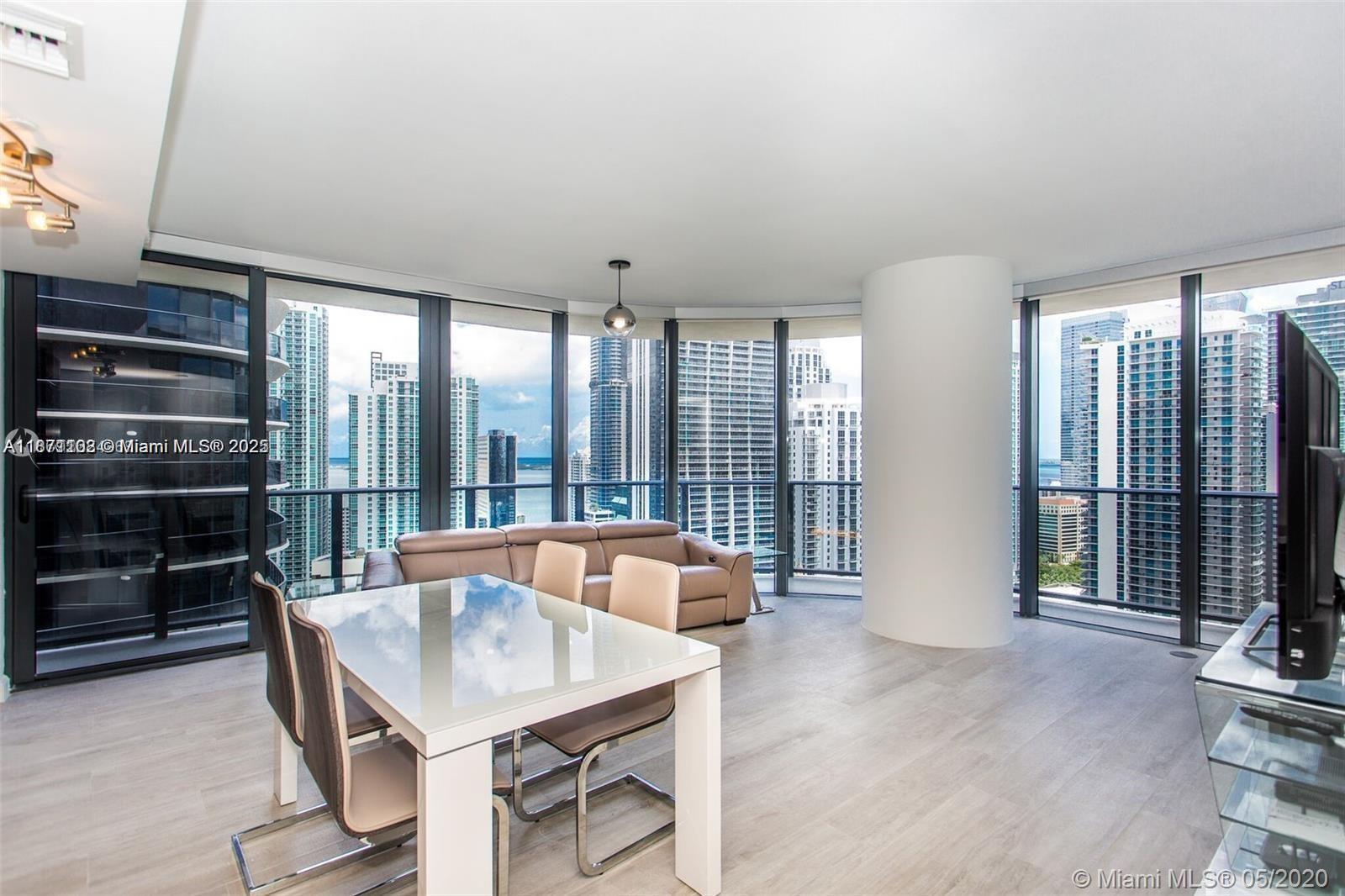 55 SW 9th St #2903