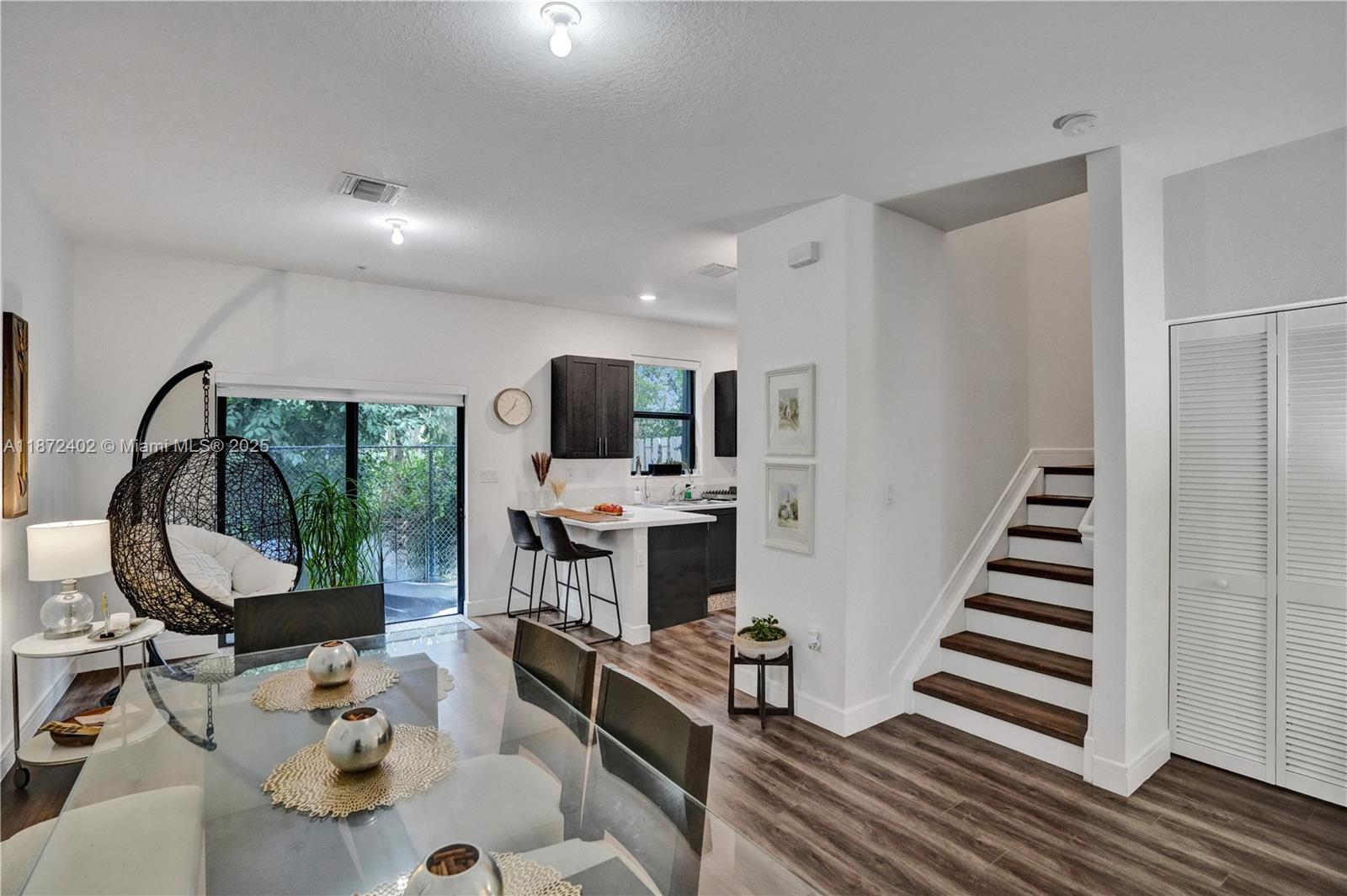 136 SW 185th Way Pembroke Pines, FL 33029