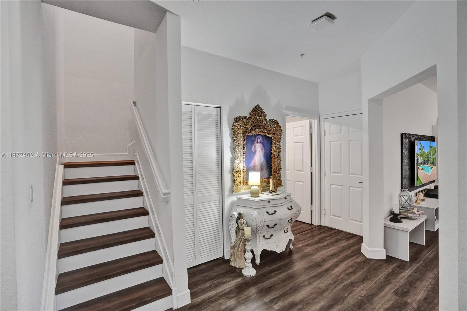 136 SW 185th Way Pembroke Pines, FL 33029