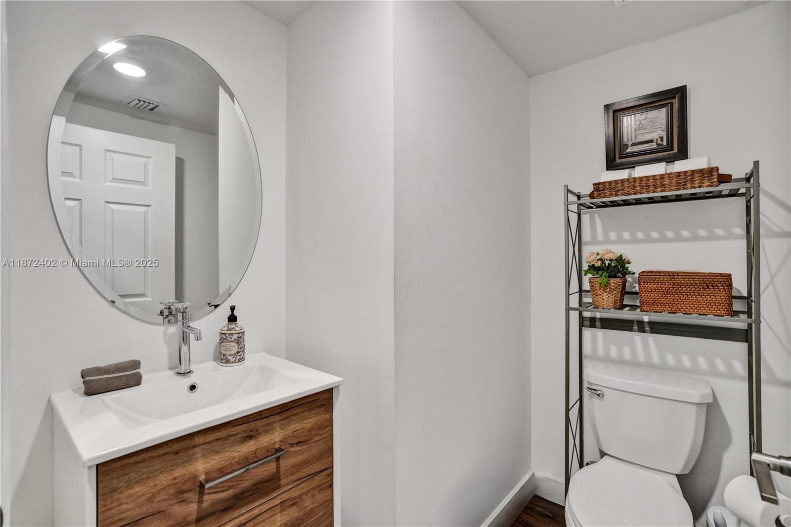 136 SW 185th Way Pembroke Pines, FL 33029