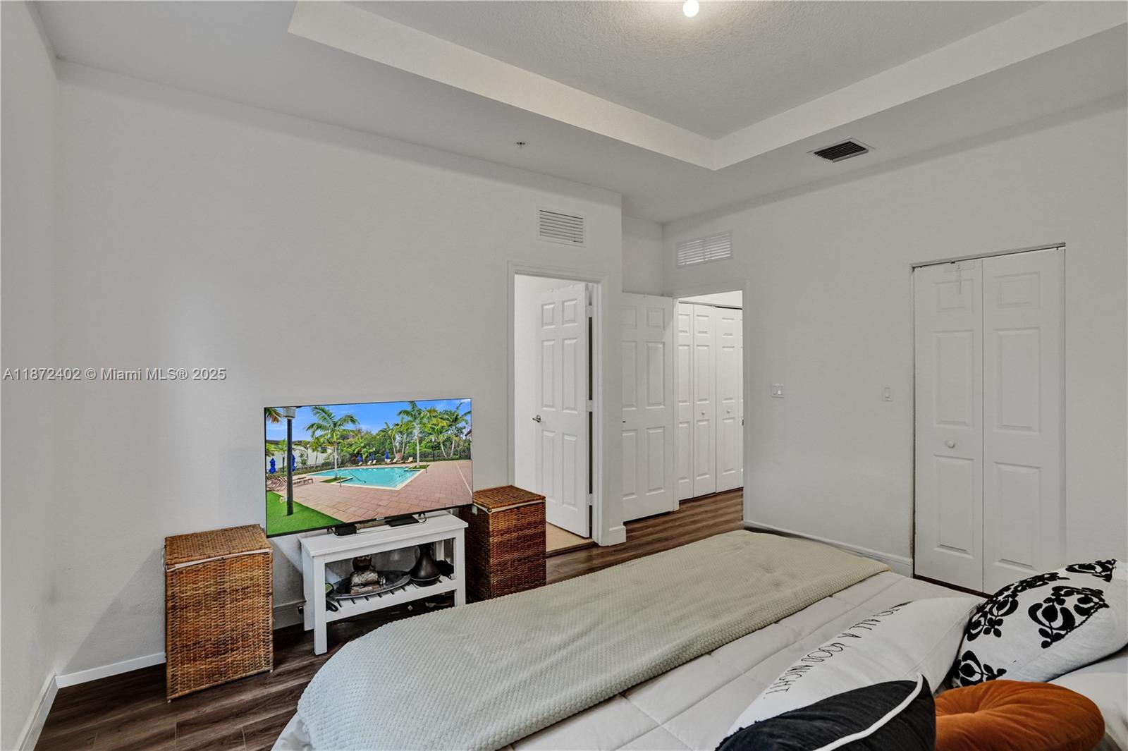 136 SW 185th Way Pembroke Pines, FL 33029