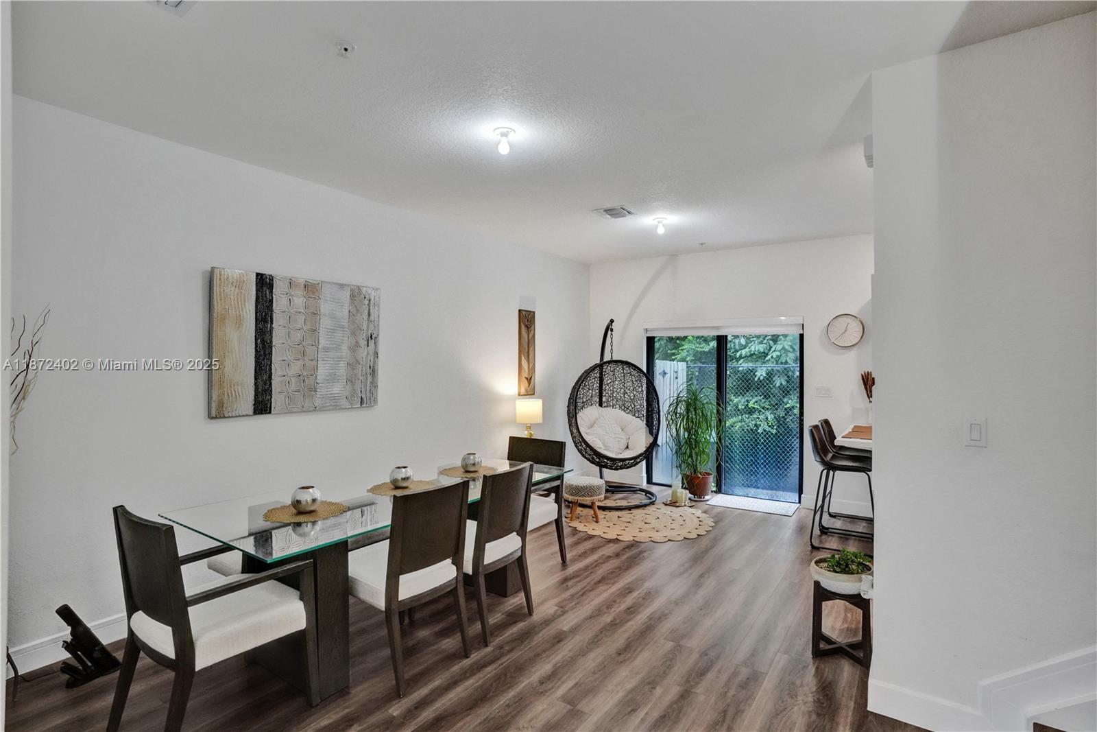 136 SW 185th Way Pembroke Pines, FL 33029