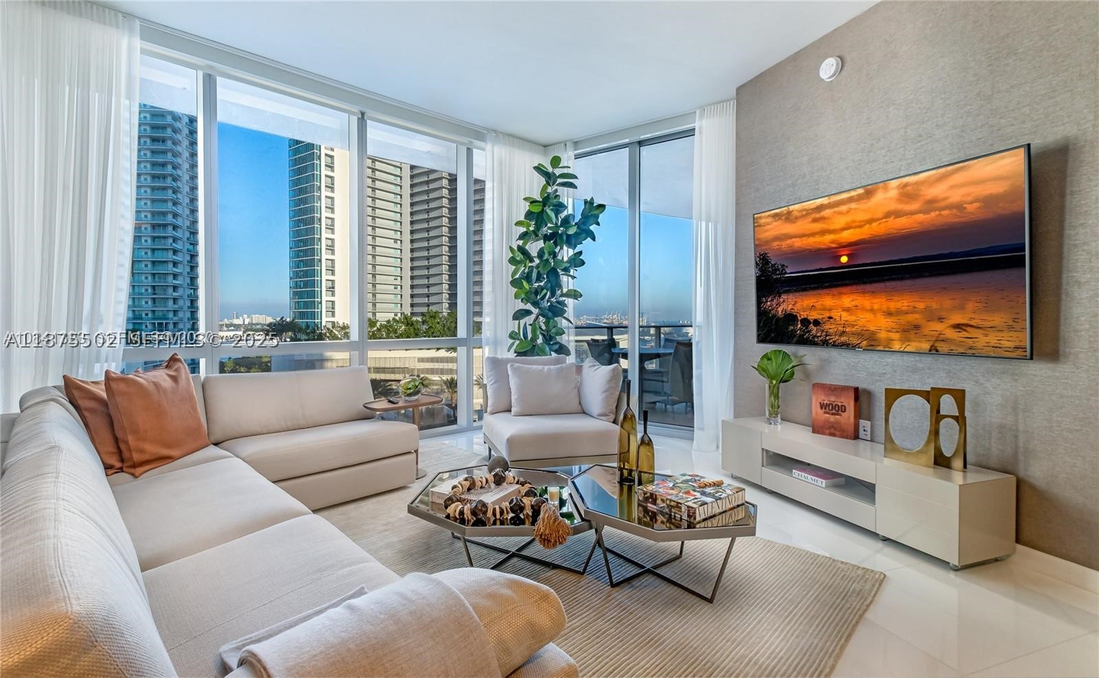 image Paramount Miami Worldcenter12