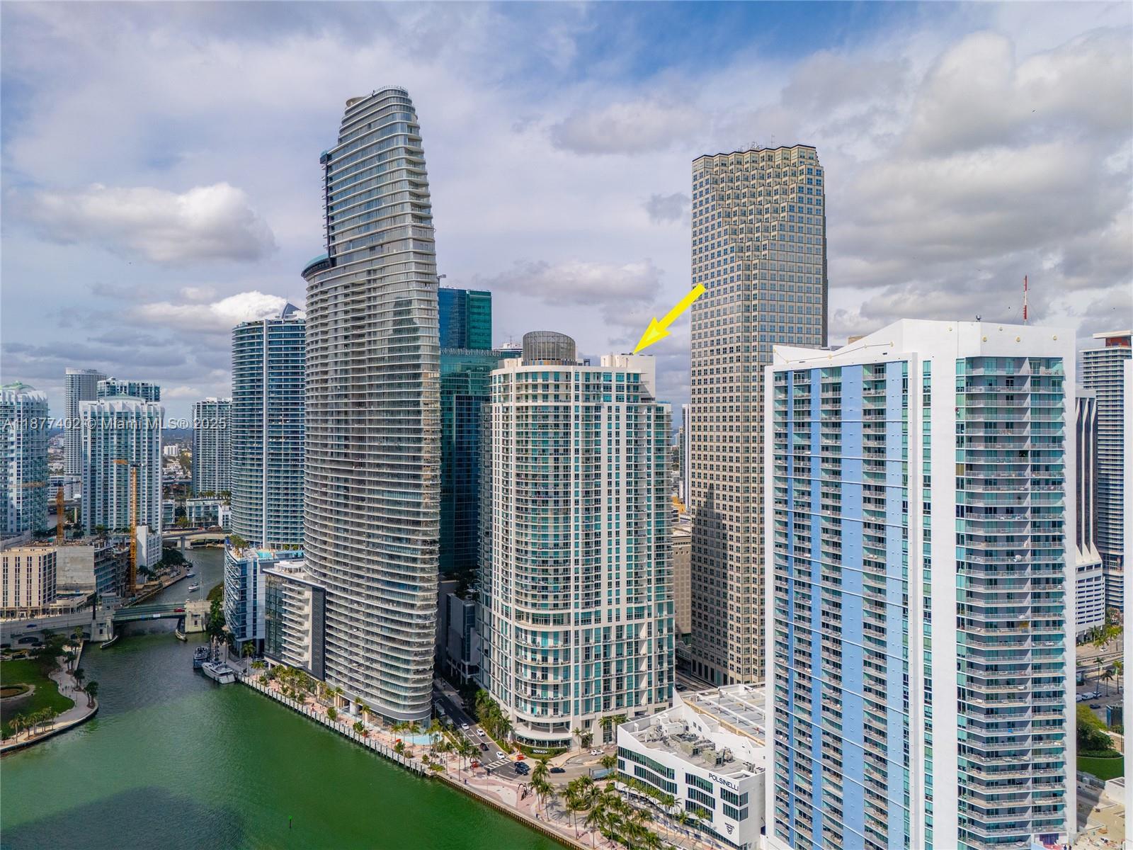 image Met 1 Condo18