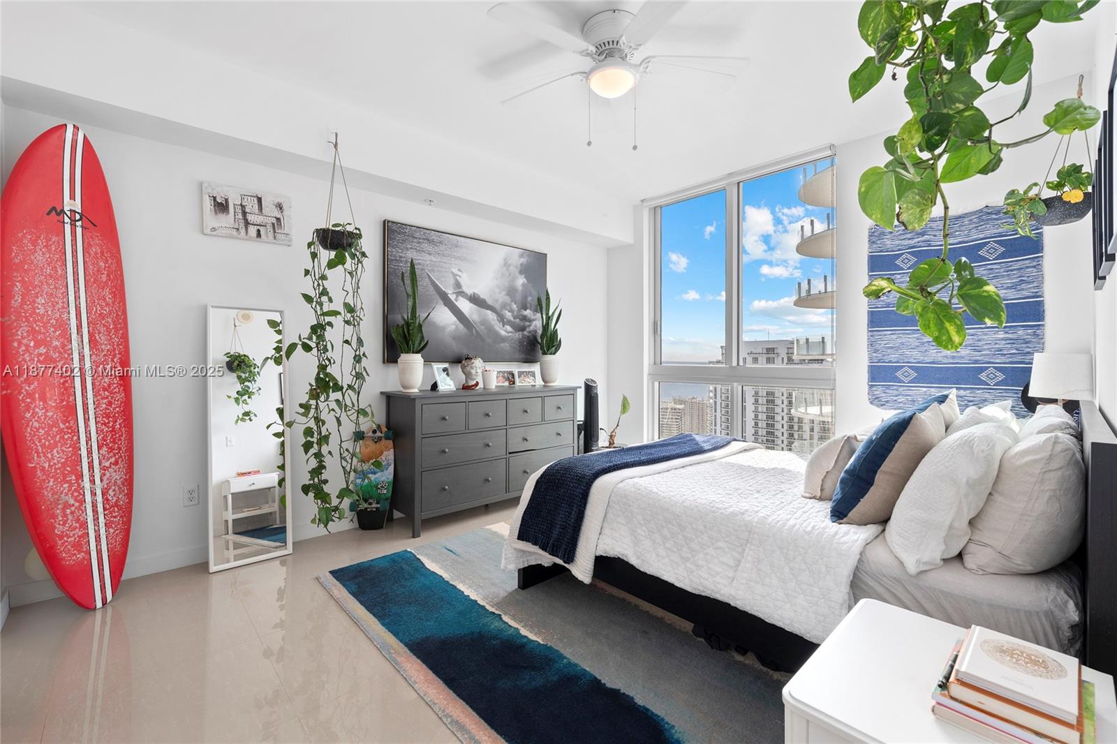 image Met 1 Condo8