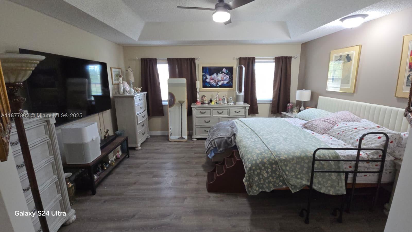 15436 SW 151st Ter Miami, FL 33196