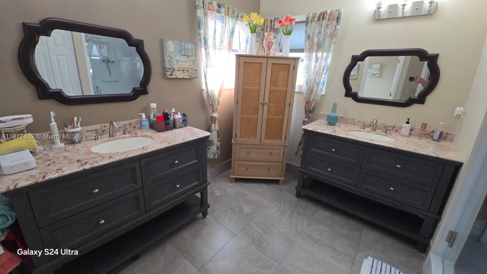 15436 SW 151st Ter Miami, FL 33196