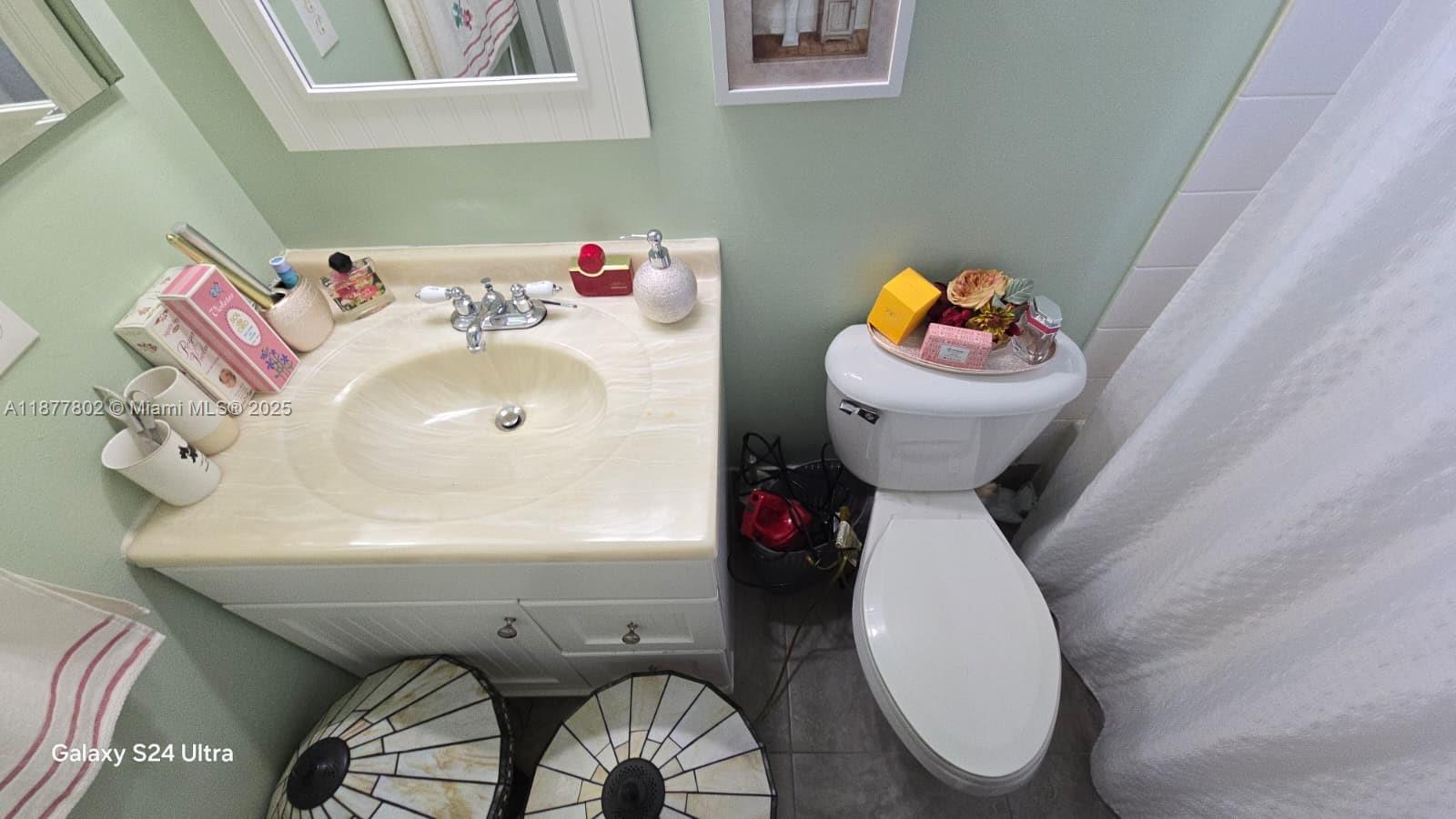 15436 SW 151st Ter Miami, FL 33196