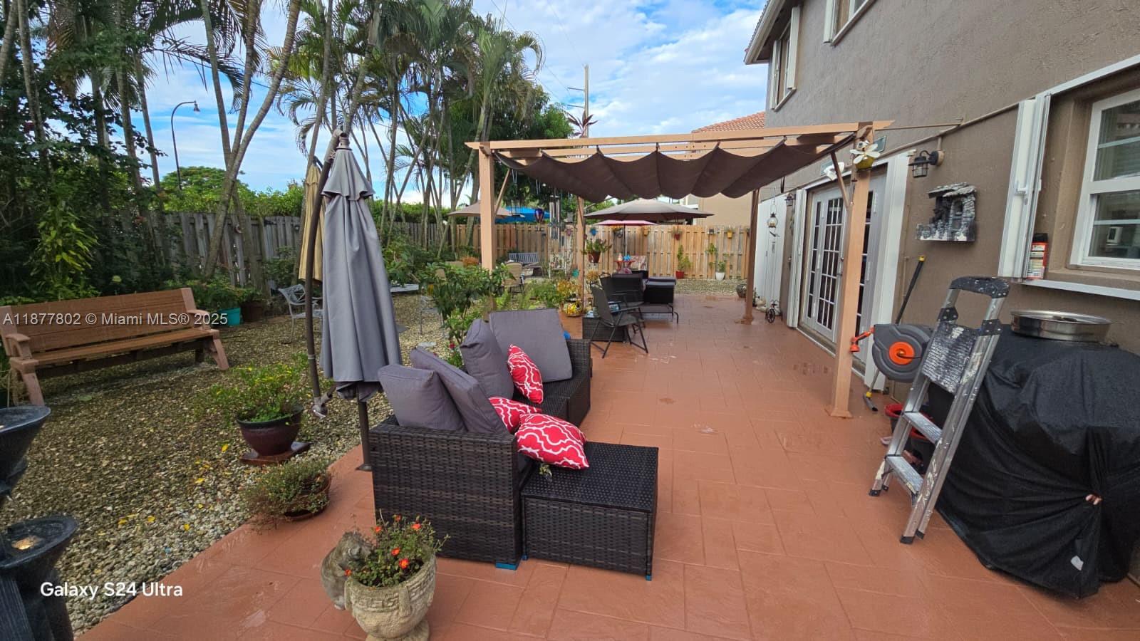 15436 SW 151st Ter Miami, FL 33196