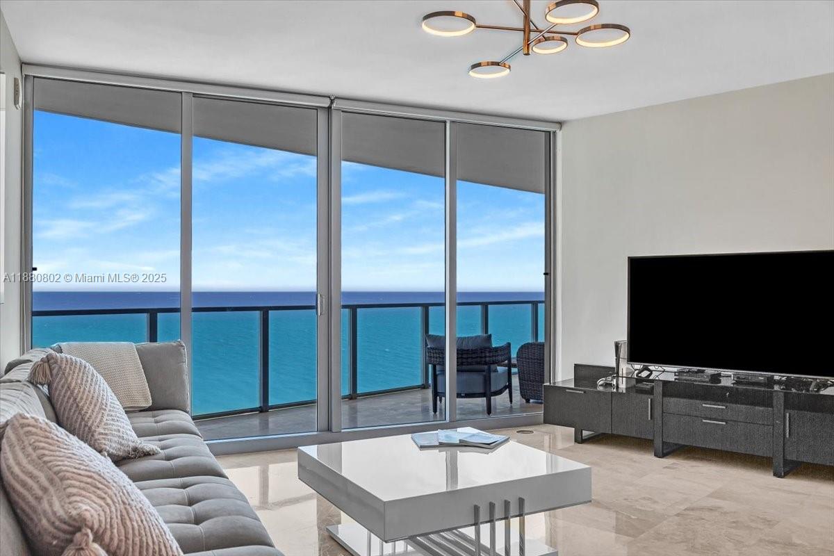 3101 S Ocean Dr #2307