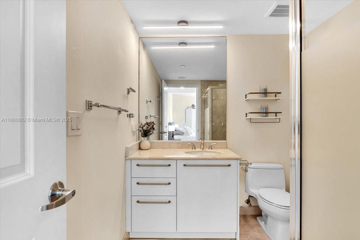 3101 S Ocean Dr #2307 Hollywood, FL 33019