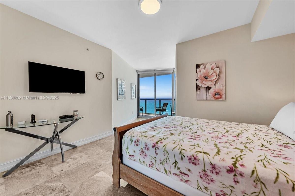 3101 S Ocean Dr #2307 Hollywood, FL 33019