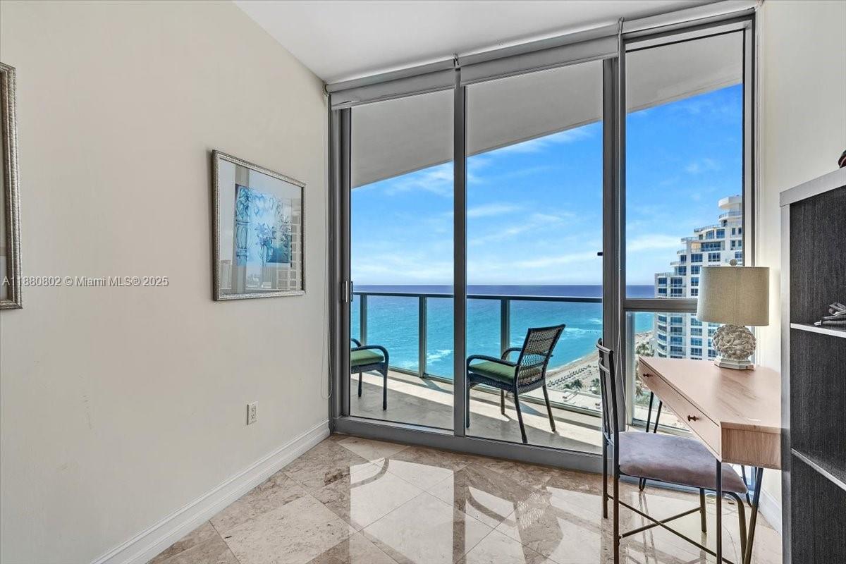3101 S Ocean Dr #2307 Hollywood, FL 33019