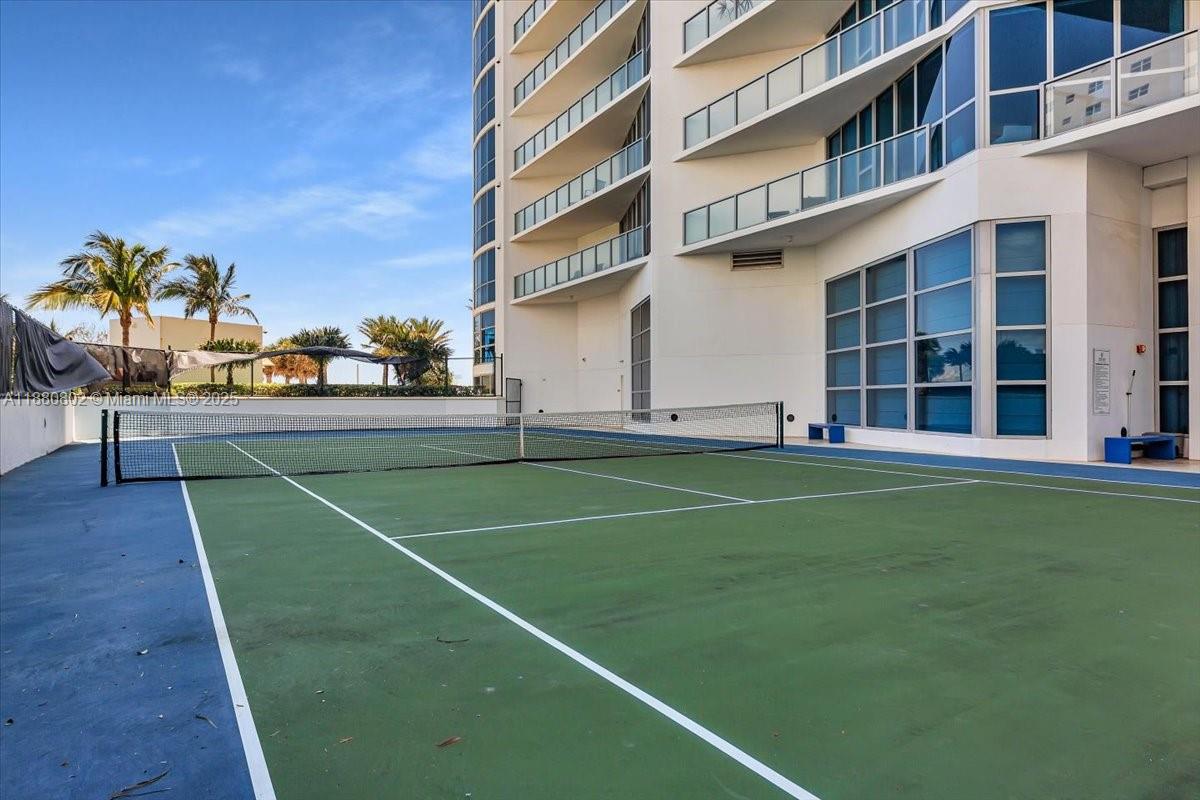 3101 S Ocean Dr #2307 Hollywood, FL 33019
