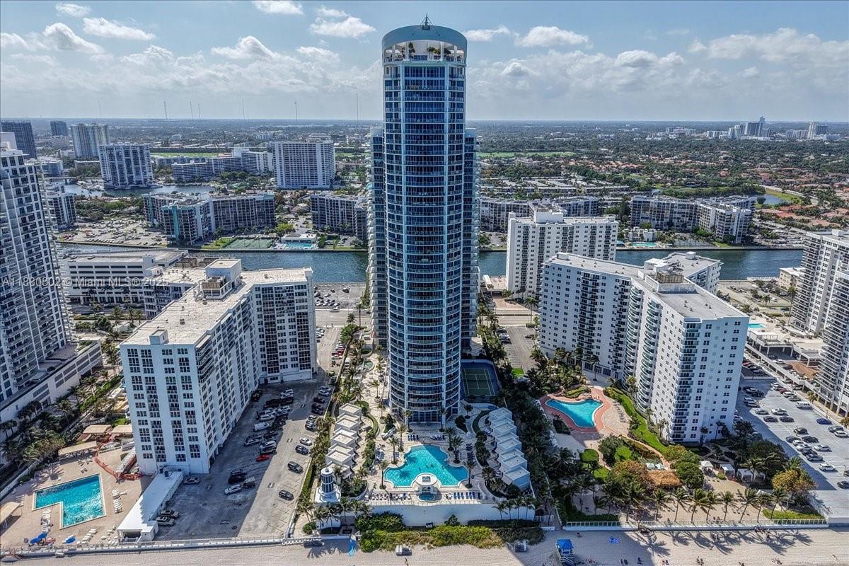 3101 S Ocean Dr #2307 Hollywood, FL 33019